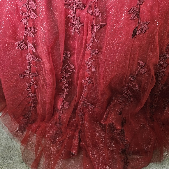 Lace Sweetheart Mermaid Sheath Applique Corset Back Burgundy Dress Size 8 - Picture 6 of 6